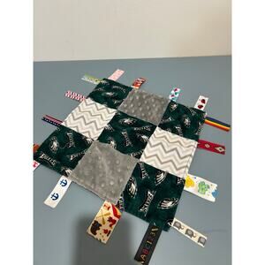 Taggies Phildadelphia Eagles kids security blanket fleece soft